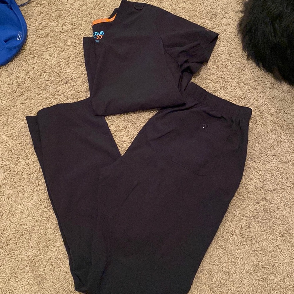 Scrub Joy Black Scrub Set